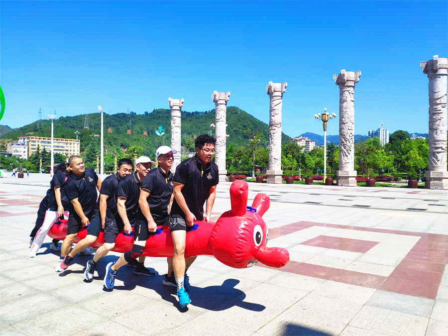 那些在团建中学会的事：比赢更重要的，是和队友一起拼尽全力！